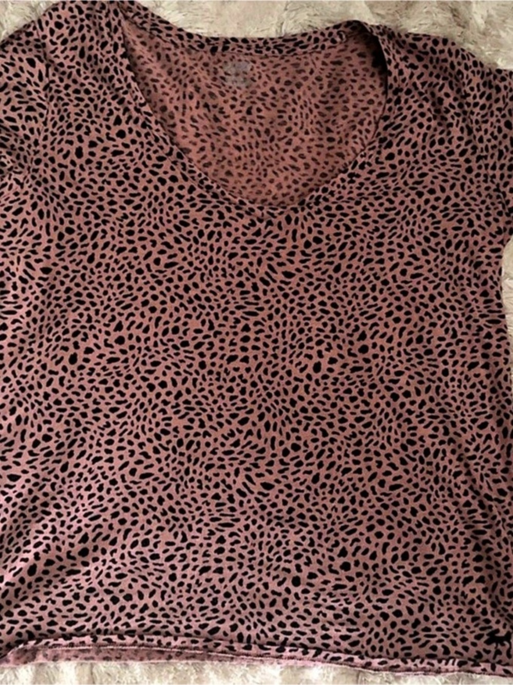 Victoria's Secret PINK Leopard Print V-Neck Tee Pink & Black Large